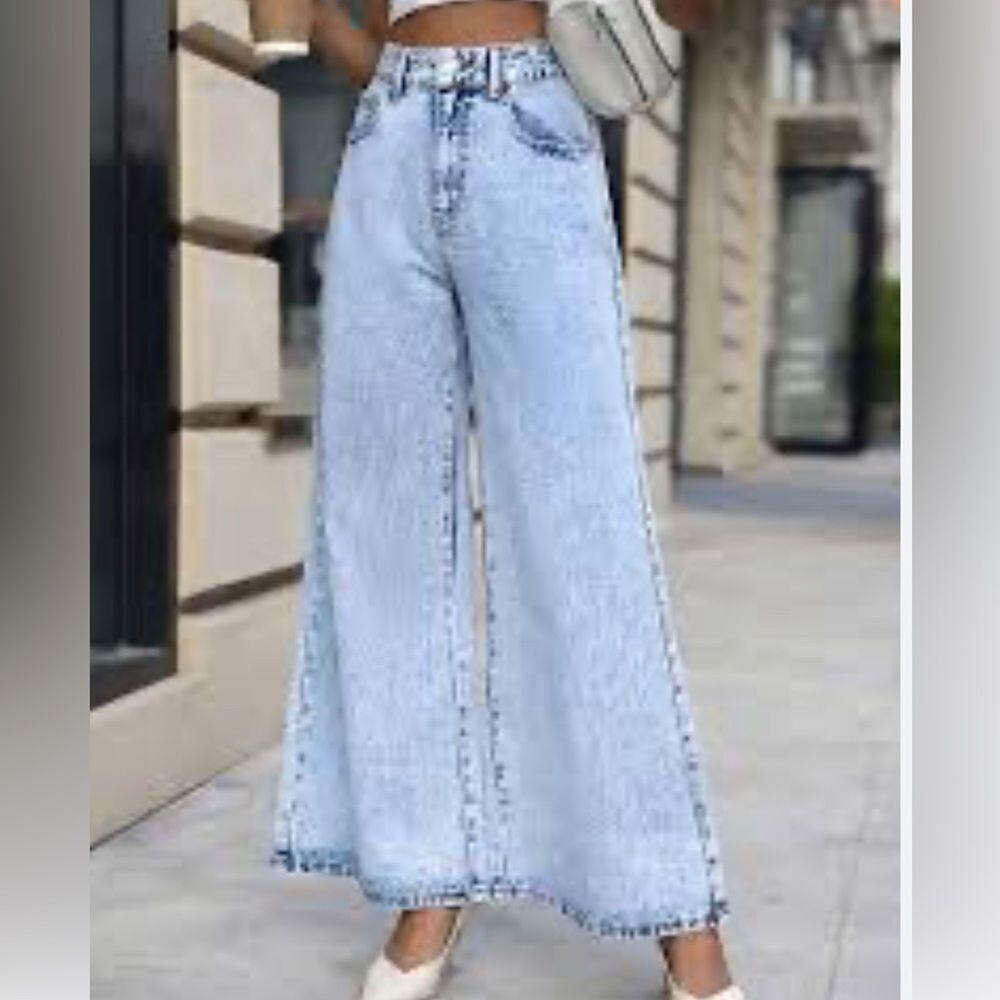 BDG A-WIDE GRAMMA JEANS SIZE 32